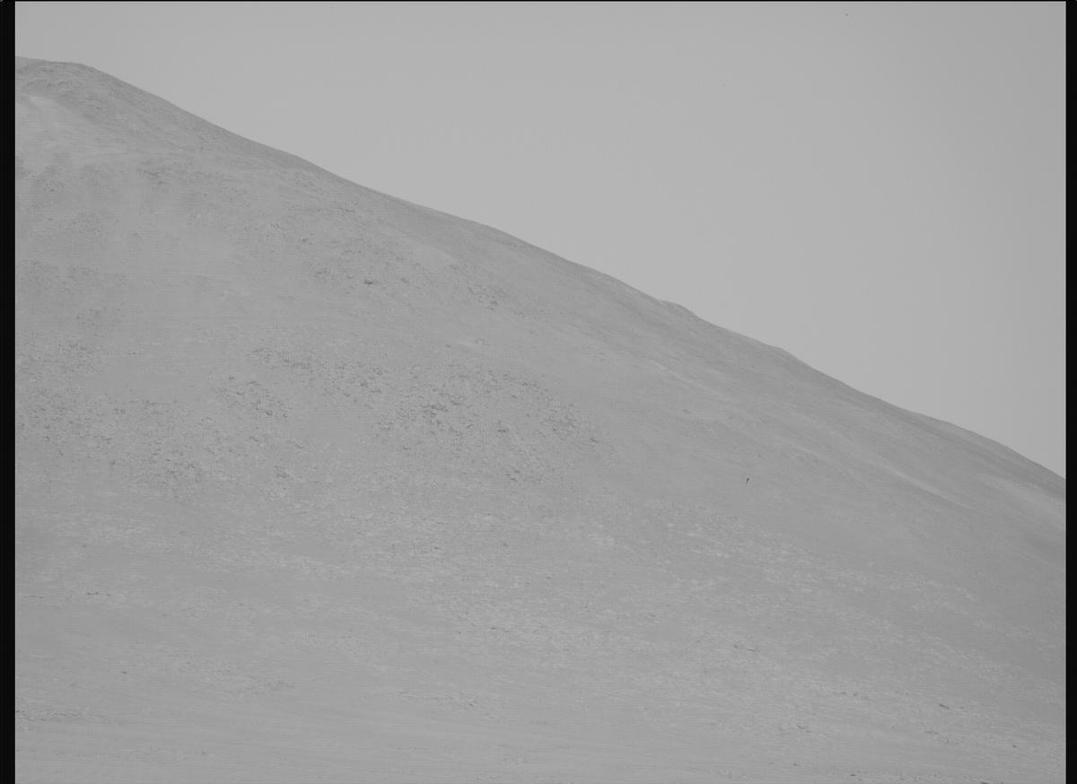 This image was taken by MCZ_RIGHT onboard NASA's Mars rover Perseverance on Sol 936