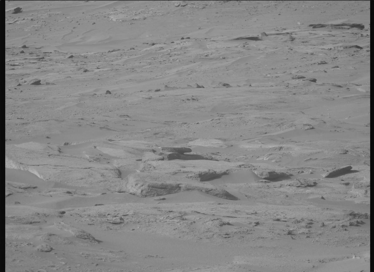 This image was taken by MCZ_RIGHT onboard NASA's Mars rover Perseverance on Sol 936