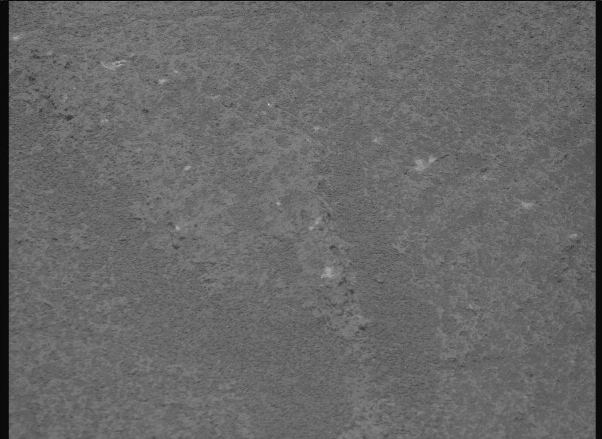 This image was taken by MCZ_RIGHT onboard NASA's Mars rover Perseverance on Sol 940