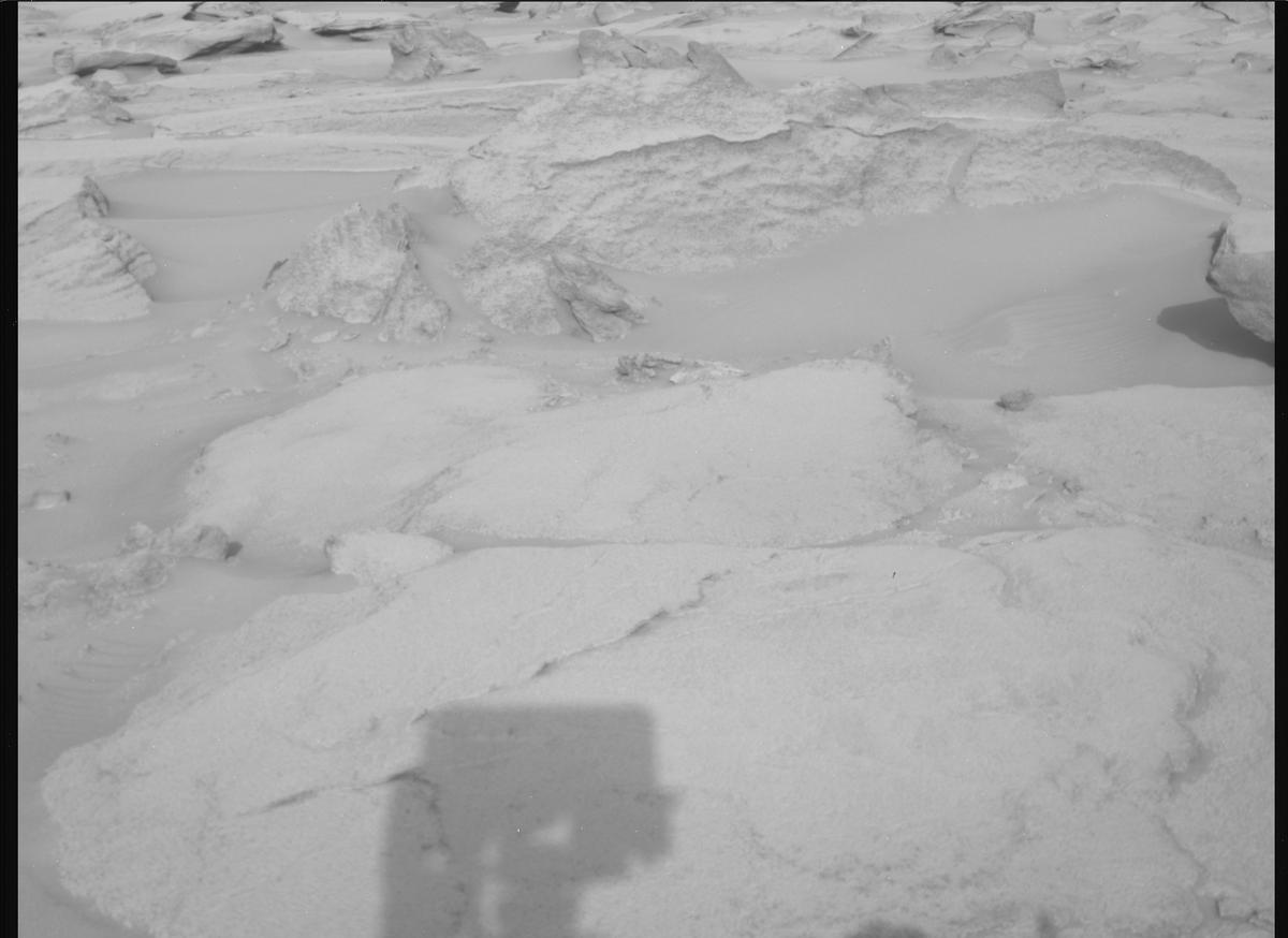 This image was taken by MCZ_RIGHT onboard NASA's Mars rover Perseverance on Sol 940