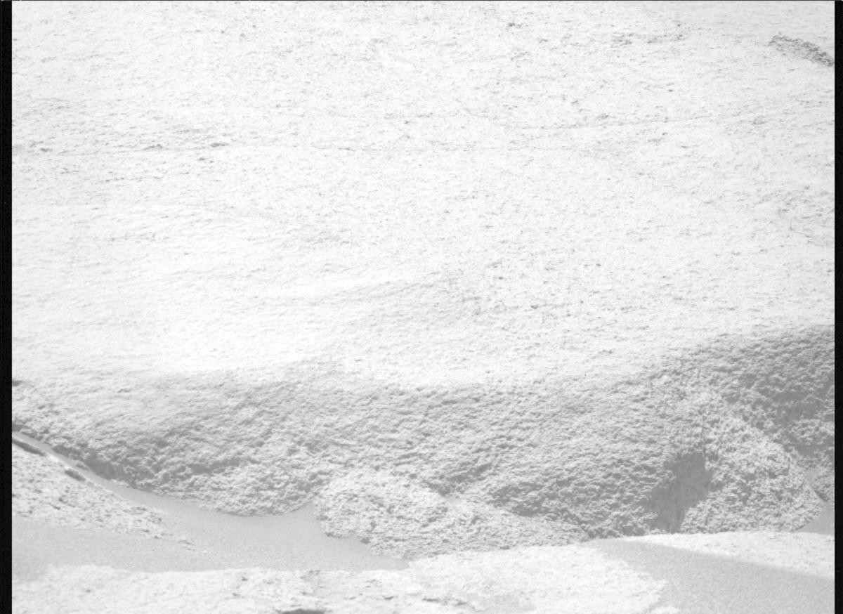 This image was taken by MCZ_RIGHT onboard NASA's Mars rover Perseverance on Sol 941