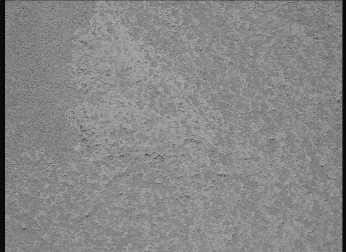 This image was taken by MCZ_RIGHT onboard NASA's Mars rover Perseverance on Sol 942