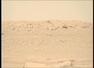 View image taken on Mars, Mars Perseverance Sol 943: Right Mastcam-Z Camera