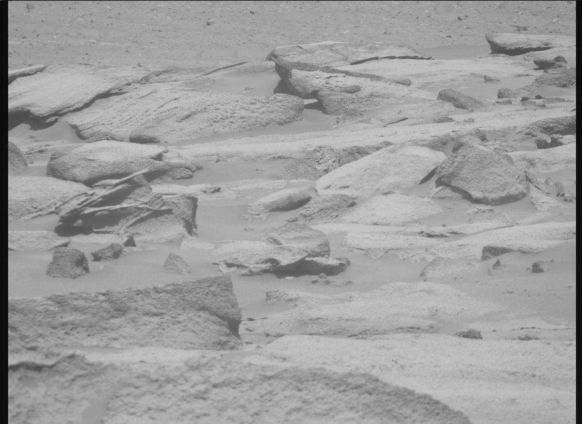 This image was taken by MCZ_RIGHT onboard NASA's Mars rover Perseverance on Sol 945