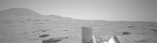 View image taken on Mars, Mars Perseverance Sol 947: Left Navigation Camera (Navcam)