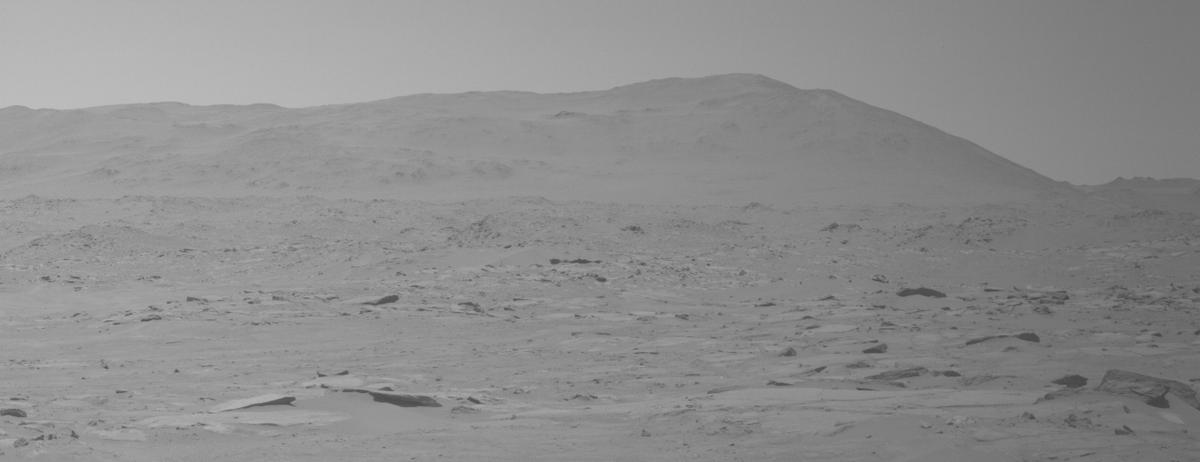 This image was taken by NAVCAM_LEFT onboard NASA's Mars rover Perseverance on Sol 949