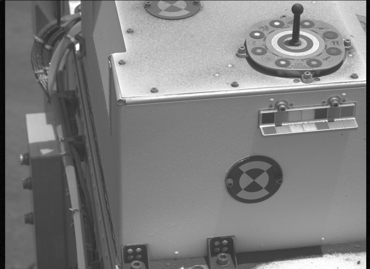 This image was taken by MCZ_LEFT onboard NASA's Mars rover Perseverance on Sol 950