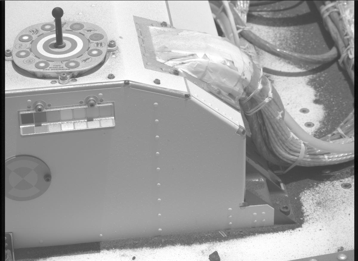This image was taken by MCZ_RIGHT onboard NASA's Mars rover Perseverance on Sol 950