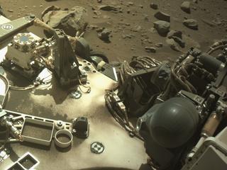 View image taken on Mars, Mars Perseverance Sol 952: Right Navigation Camera (Navcam)
