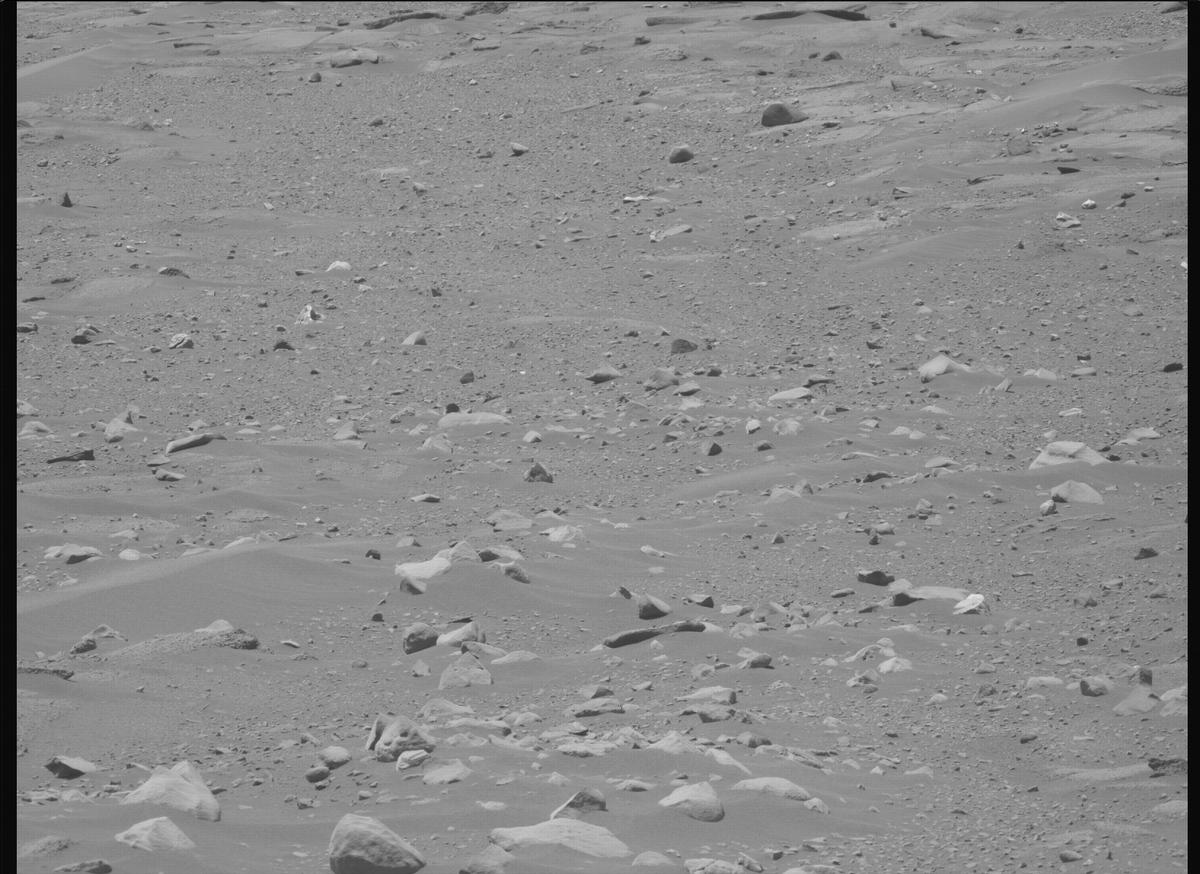 This image was taken by MCZ_LEFT onboard NASA's Mars rover Perseverance on Sol 952
