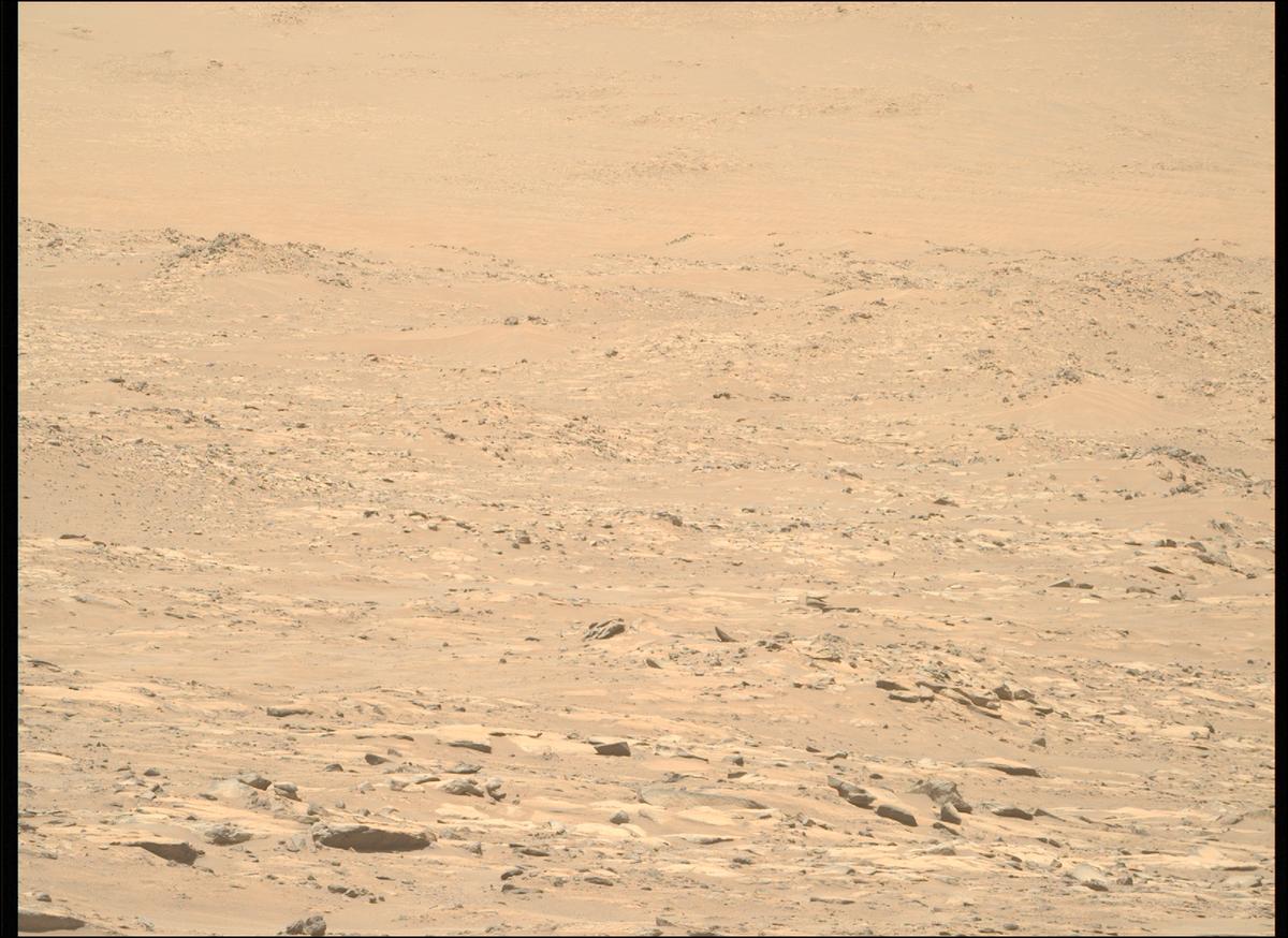 This image was taken by MCZ_RIGHT onboard NASA's Mars rover Perseverance on Sol 952