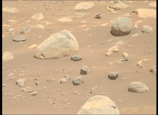 View image taken on Mars, Mars Perseverance Sol 952: Right Mastcam-Z Camera