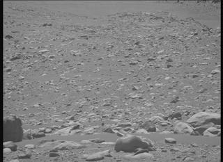 View image taken on Mars, Mars Perseverance Sol 955: Right Mastcam-Z Camera