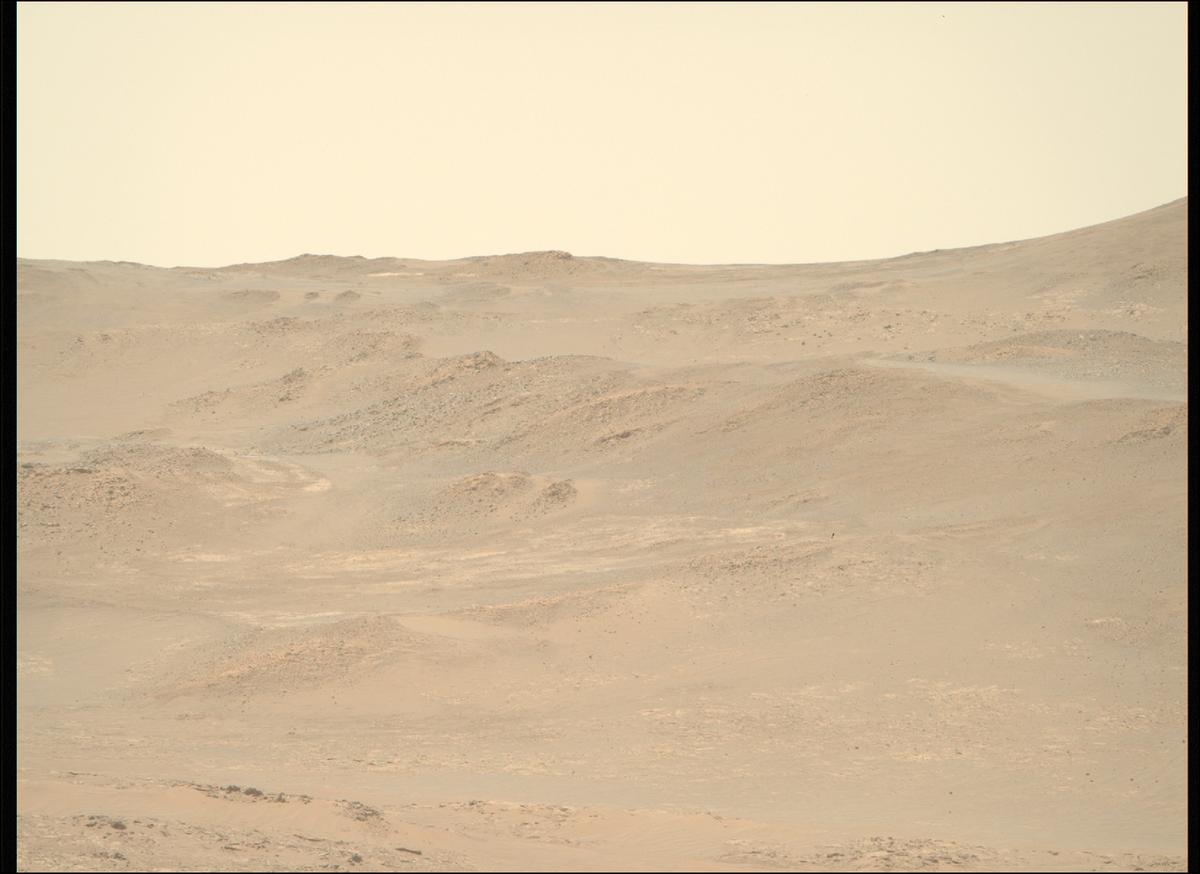 This image was taken by MCZ_RIGHT onboard NASA's Mars rover Perseverance on Sol 955