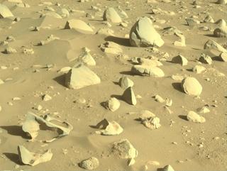 View image taken on Mars, Mars Perseverance Sol 957: Left Navigation Camera (Navcam)