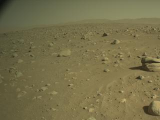 View image taken on Mars, Mars Perseverance Sol 958: Right Navigation Camera (Navcam)
