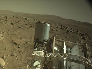 View image taken on Mars, Mars Perseverance Sol 958: Right Navigation Camera (Navcam)