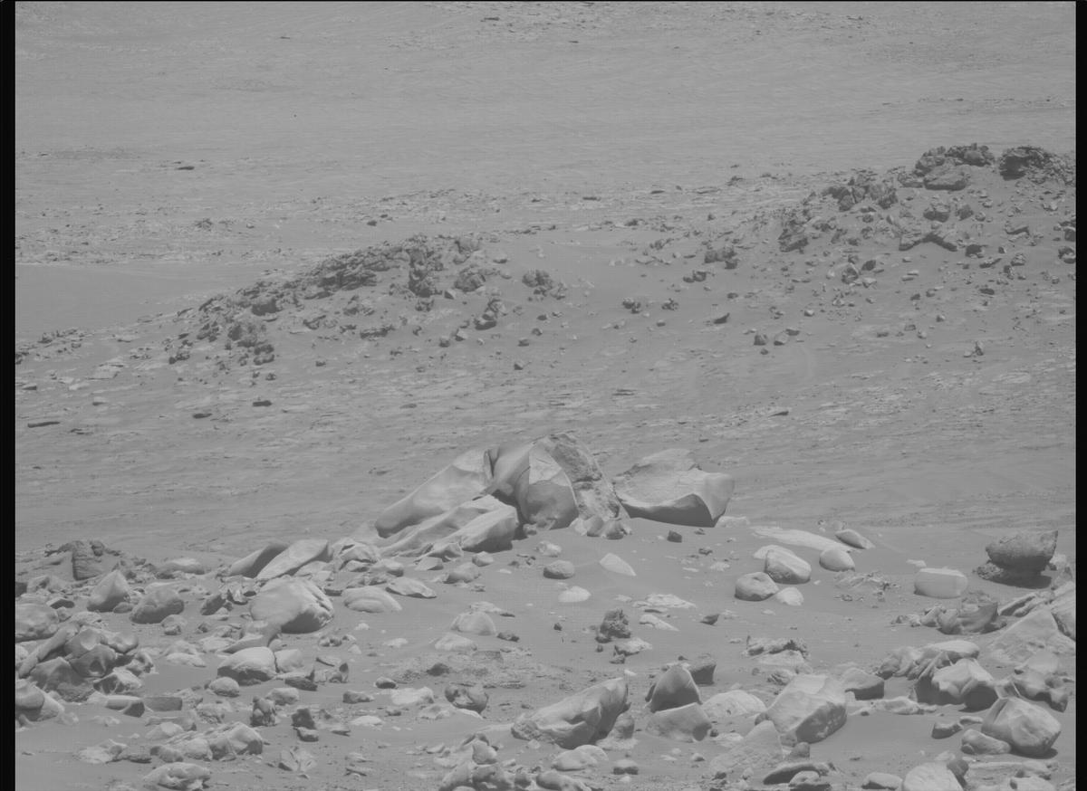 This image was taken by MCZ_LEFT onboard NASA's Mars rover Perseverance on Sol 959