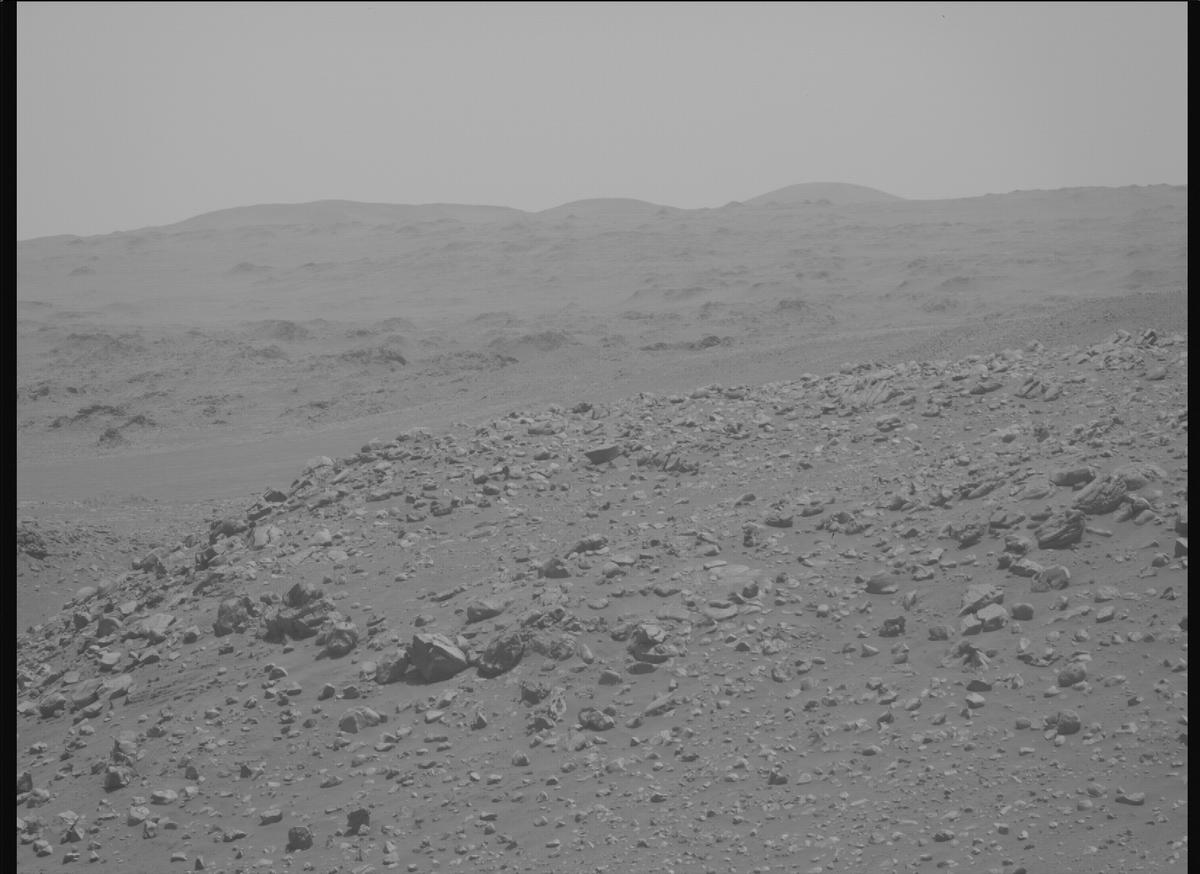 This image was taken by MCZ_RIGHT onboard NASA's Mars rover Perseverance on Sol 959