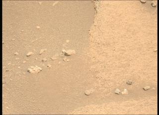 View image taken on Mars, Mars Perseverance Sol 960: Left Mastcam-Z Camera