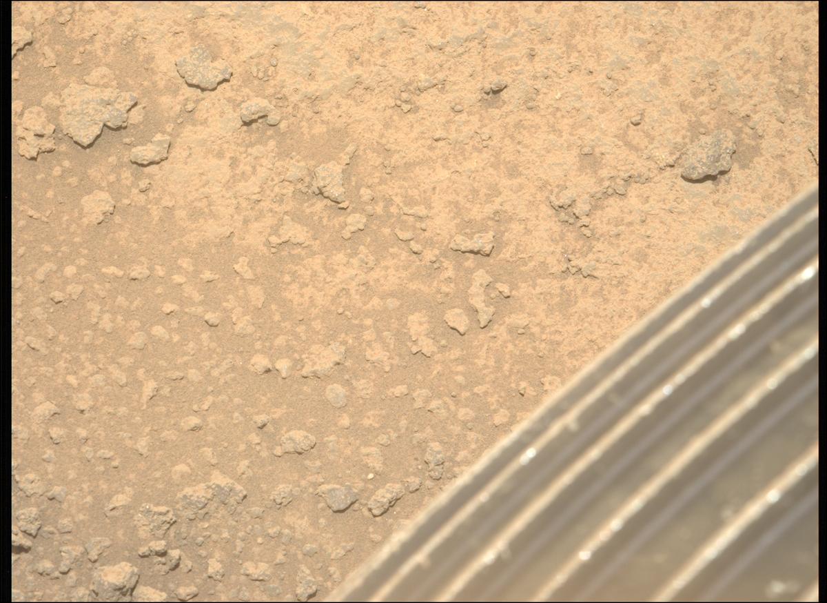 This image was taken by MCZ_LEFT onboard NASA's Mars rover Perseverance on Sol 962