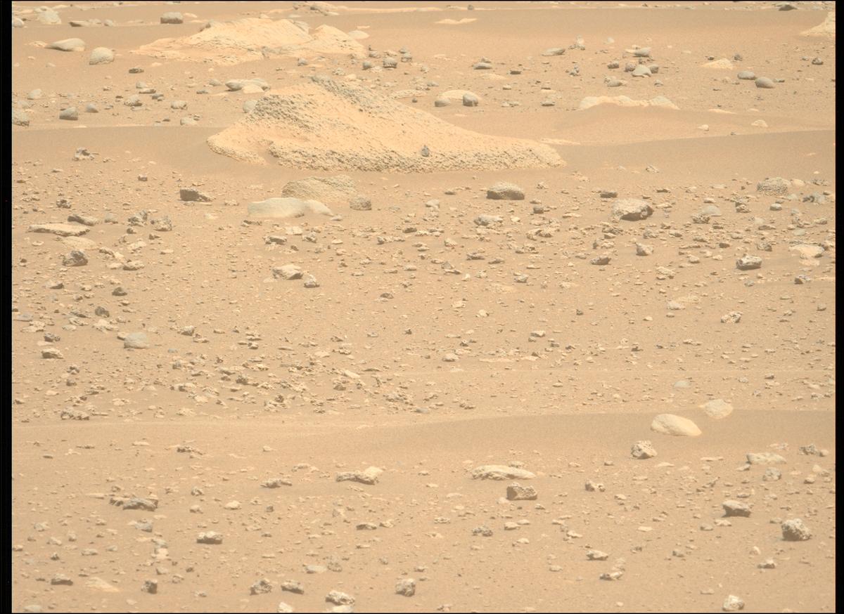 This image was taken by MCZ_LEFT onboard NASA's Mars rover Perseverance on Sol 962