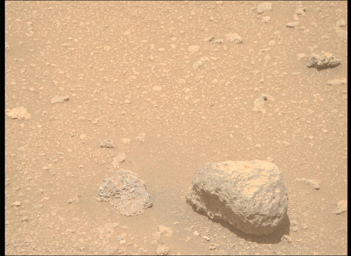 This image was taken by MCZ_RIGHT onboard NASA's Mars rover Perseverance on Sol 962