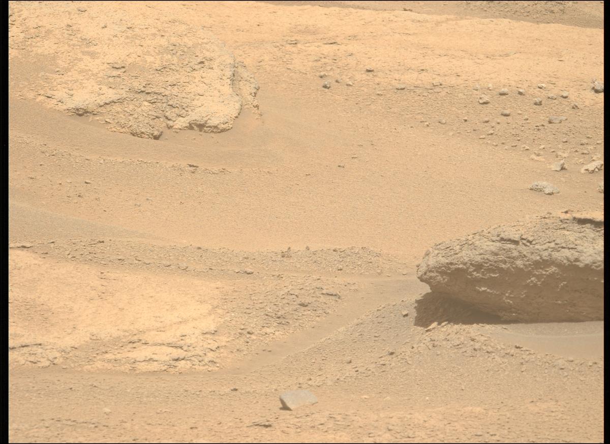 This image was taken by MCZ_LEFT onboard NASA's Mars rover Perseverance on Sol 963