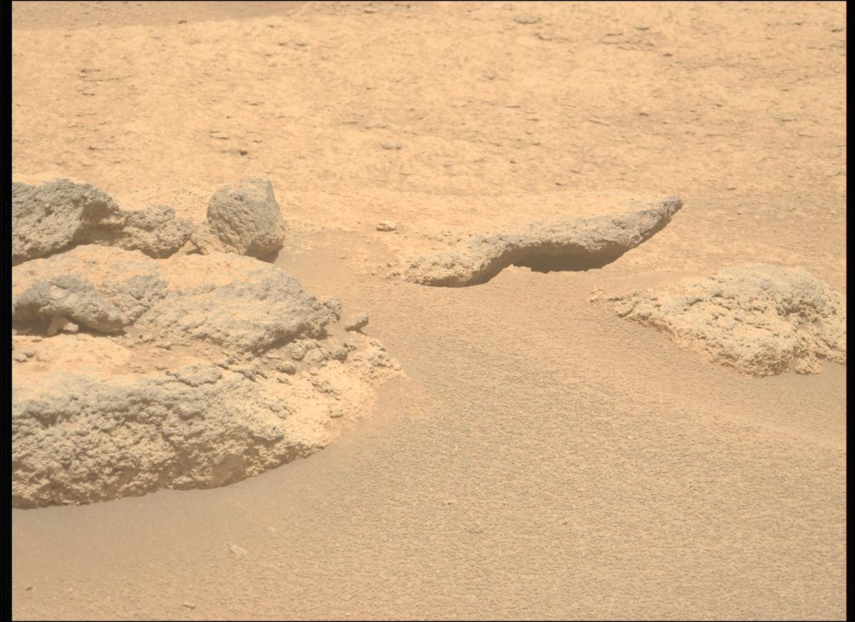 This image was taken by MCZ_LEFT onboard NASA's Mars rover Perseverance on Sol 963