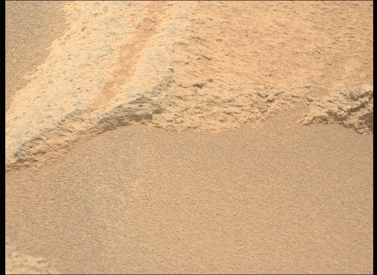 This image was taken by MCZ_LEFT onboard NASA's Mars rover Perseverance on Sol 963
