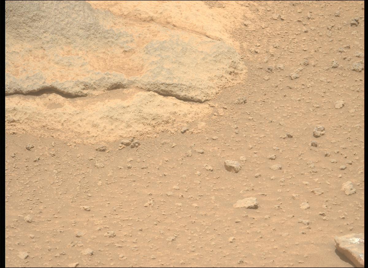 This image was taken by MCZ_LEFT onboard NASA's Mars rover Perseverance on Sol 963