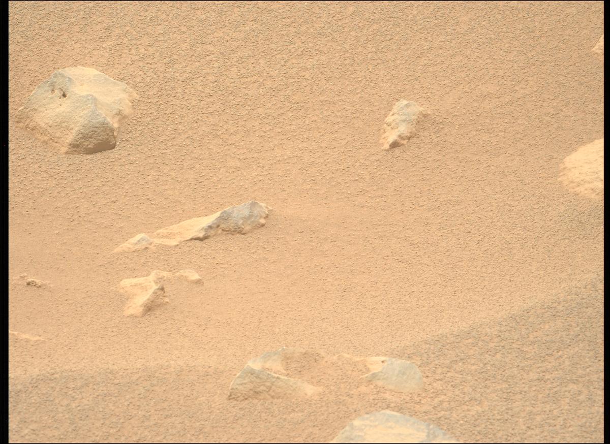 This image was taken by MCZ_LEFT onboard NASA's Mars rover Perseverance on Sol 963