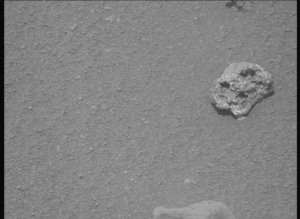 This image was taken by MCZ_LEFT onboard NASA's Mars rover Perseverance on Sol 963