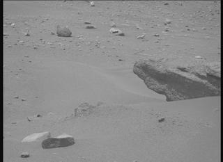 View image taken on Mars, Mars Perseverance Sol 963: Right Mastcam-Z Camera