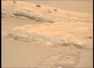 View image taken on Mars, Mars Perseverance Sol 963: Right Mastcam-Z Camera