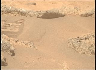 View image taken on Mars, Mars Perseverance Sol 963: Right Mastcam-Z Camera