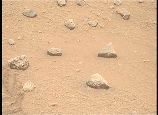 View image taken on Mars, Mars Perseverance Sol 963: Right Mastcam-Z Camera