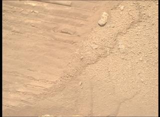 View image taken on Mars, Mars Perseverance Sol 963: Right Mastcam-Z Camera