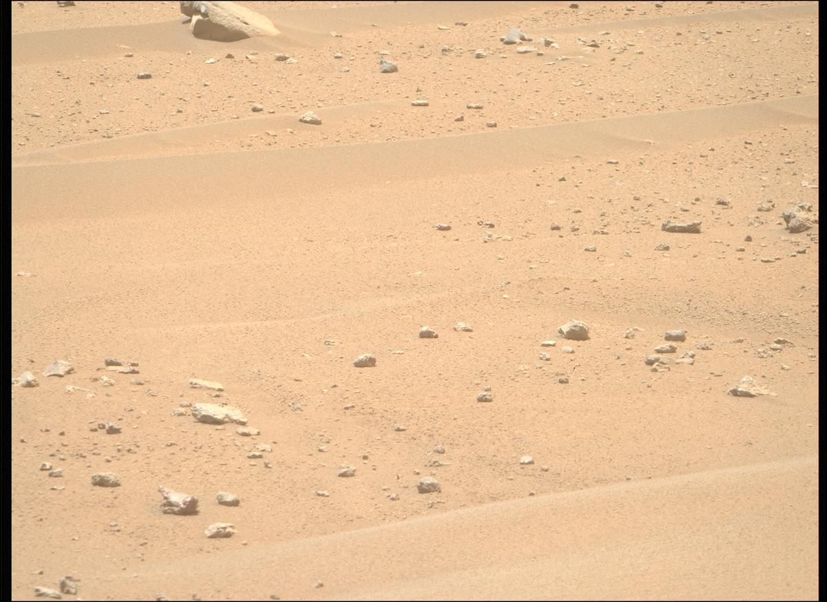 This image was taken by MCZ_RIGHT onboard NASA's Mars rover Perseverance on Sol 963