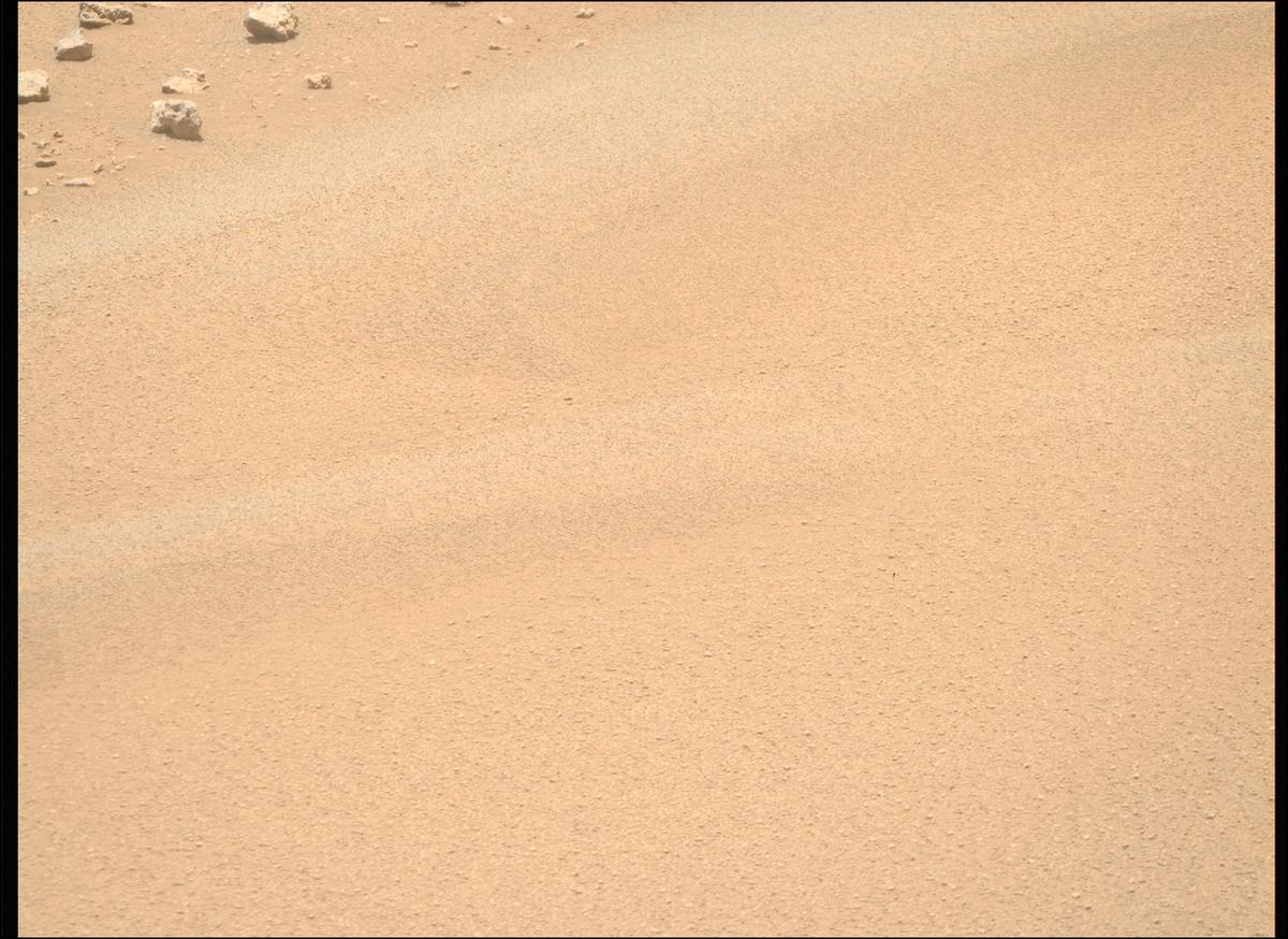 This image was taken by MCZ_RIGHT onboard NASA's Mars rover Perseverance on Sol 963