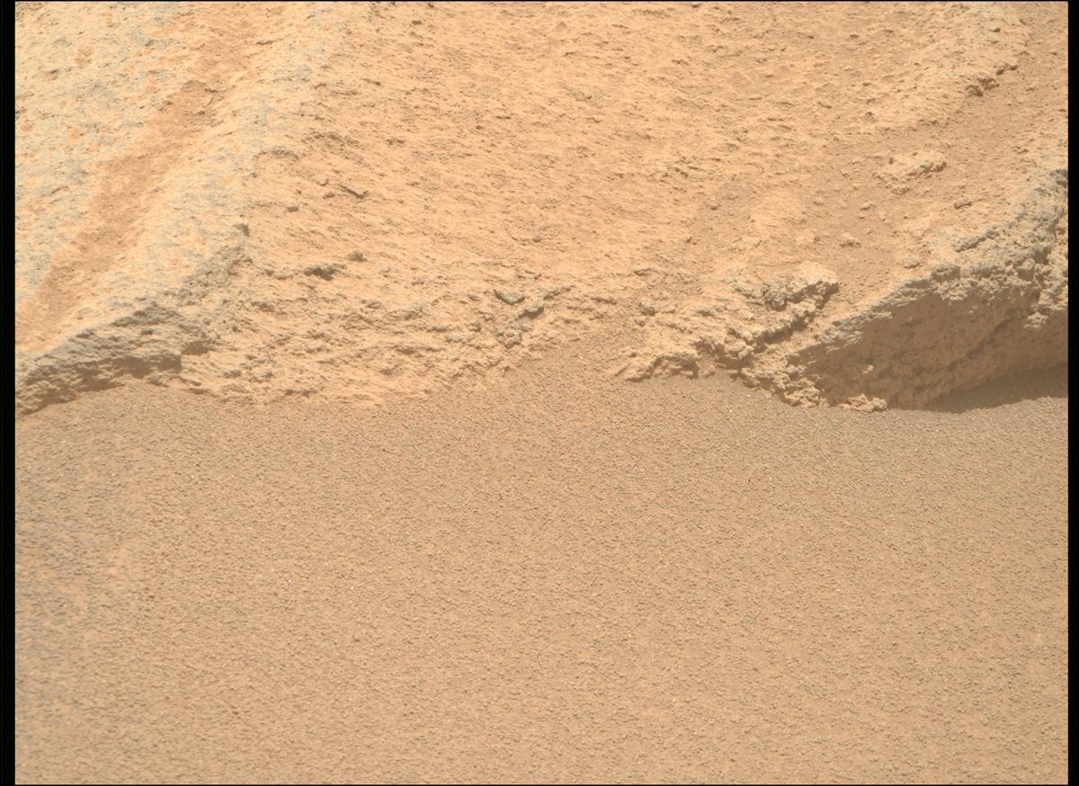This image was taken by MCZ_RIGHT onboard NASA's Mars rover Perseverance on Sol 963
