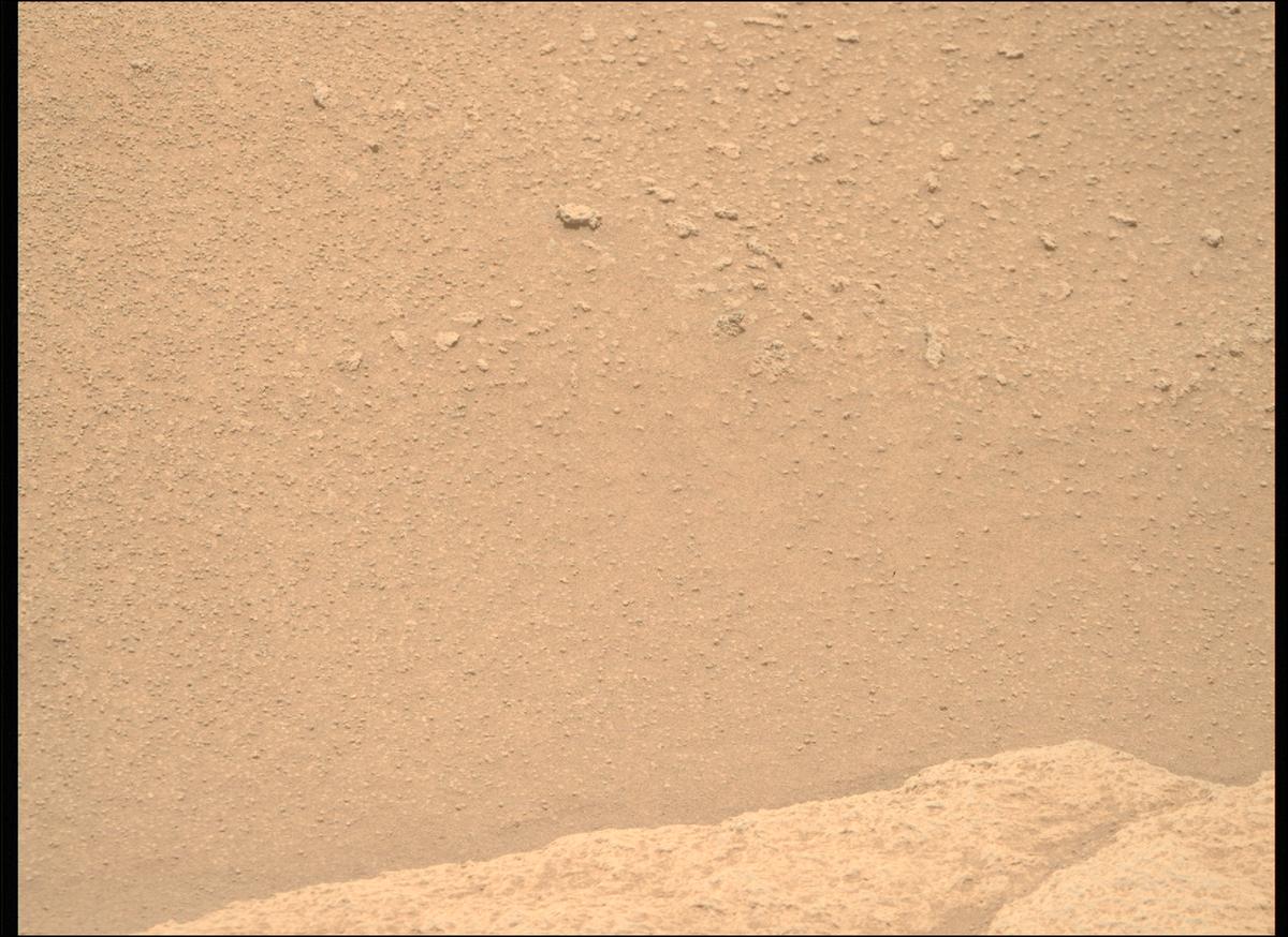 This image was taken by MCZ_RIGHT onboard NASA's Mars rover Perseverance on Sol 963