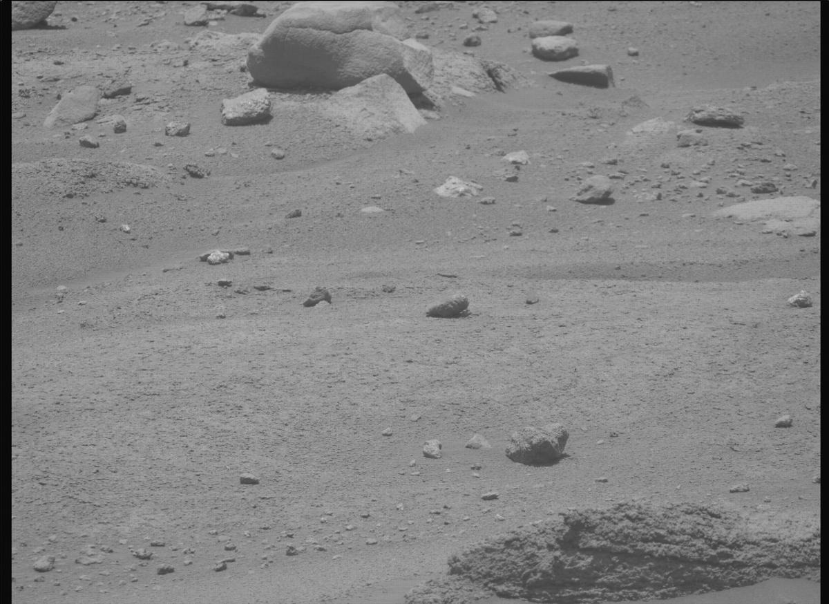 This image was taken by MCZ_RIGHT onboard NASA's Mars rover Perseverance on Sol 963
