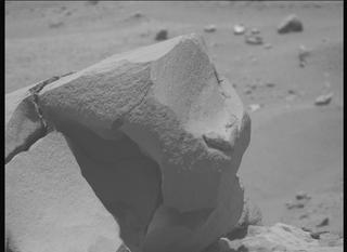View image taken on Mars, Mars Perseverance Sol 963: Right Mastcam-Z Camera