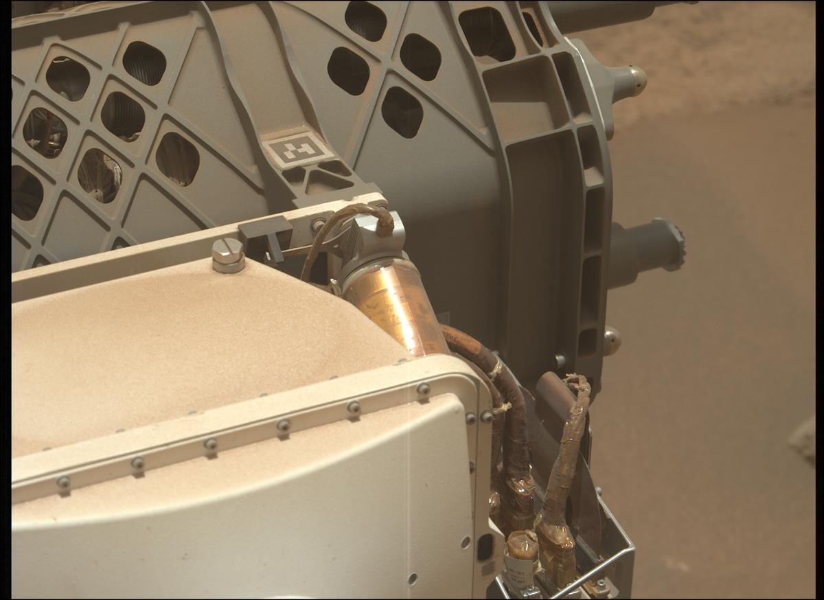 This image was taken by MCZ_LEFT onboard NASA's Mars rover Perseverance on Sol 965