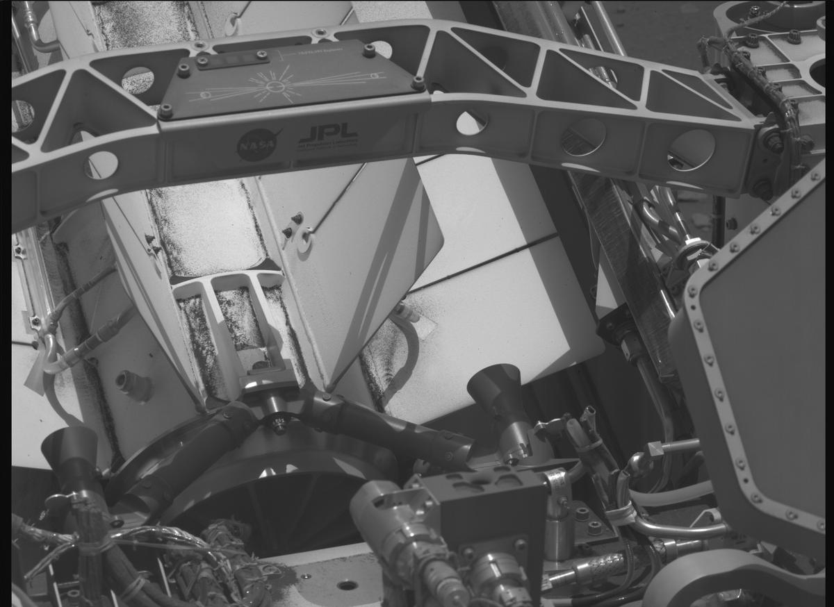 This image was taken by MCZ_RIGHT onboard NASA's Mars rover Perseverance on Sol 965