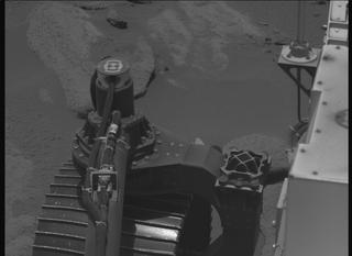 View image taken on Mars, Mars Perseverance Sol 965: Right Mastcam-Z Camera