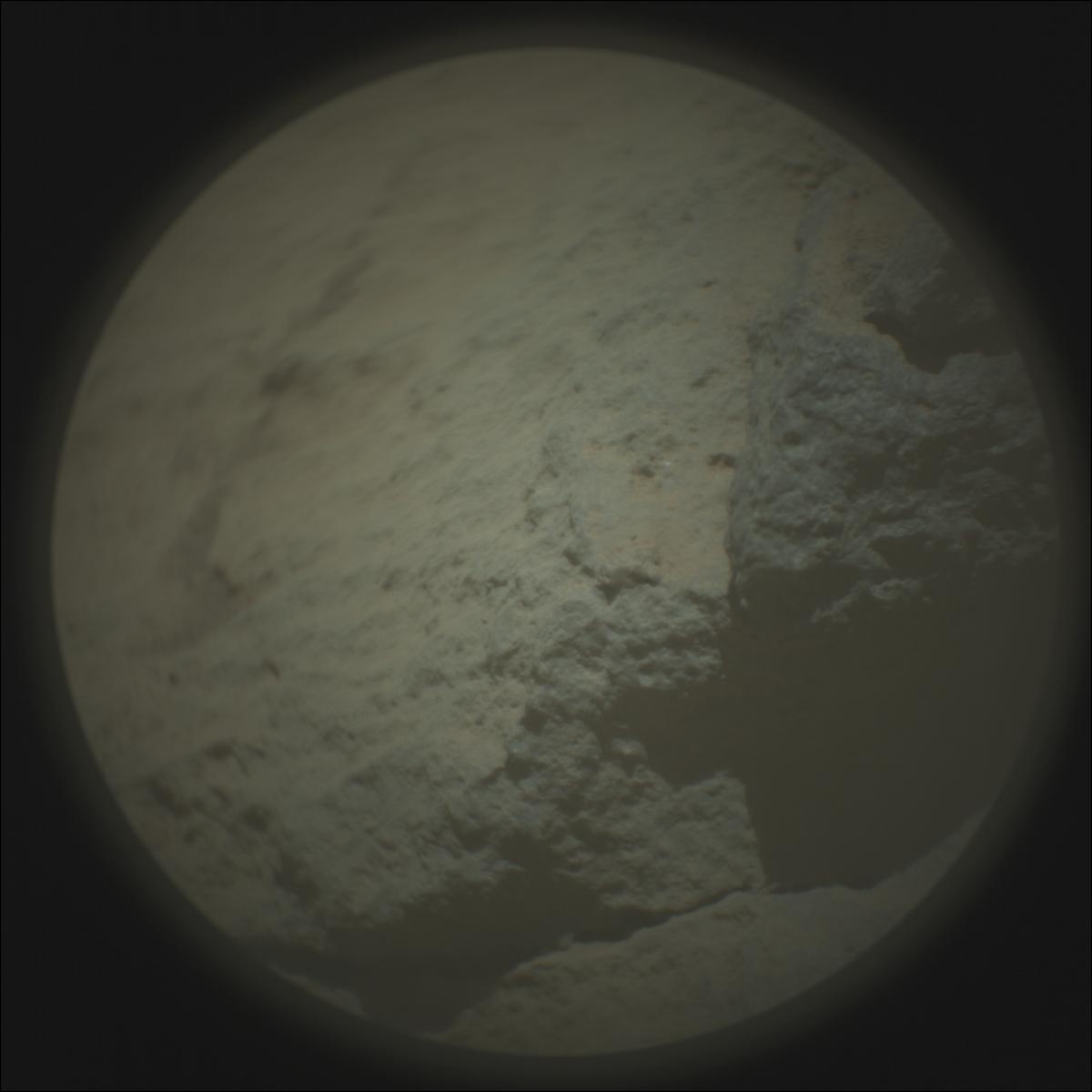 This image was taken by SUPERCAM_RMI onboard NASA's Mars rover Perseverance on Sol 988