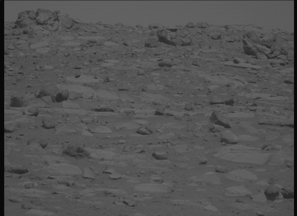 This image was taken by MCZ_LEFT onboard NASA's Mars rover Perseverance on Sol 988