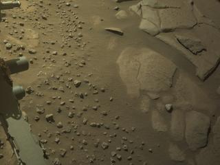 View image taken on Mars, Mars Perseverance Sol 993: Right Navigation Camera (Navcam)